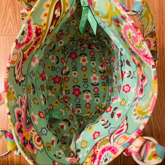 ❌SOLD❌Vera Bradley•Shoulder Purse•Tutti Frutti - Picture 5 of 13